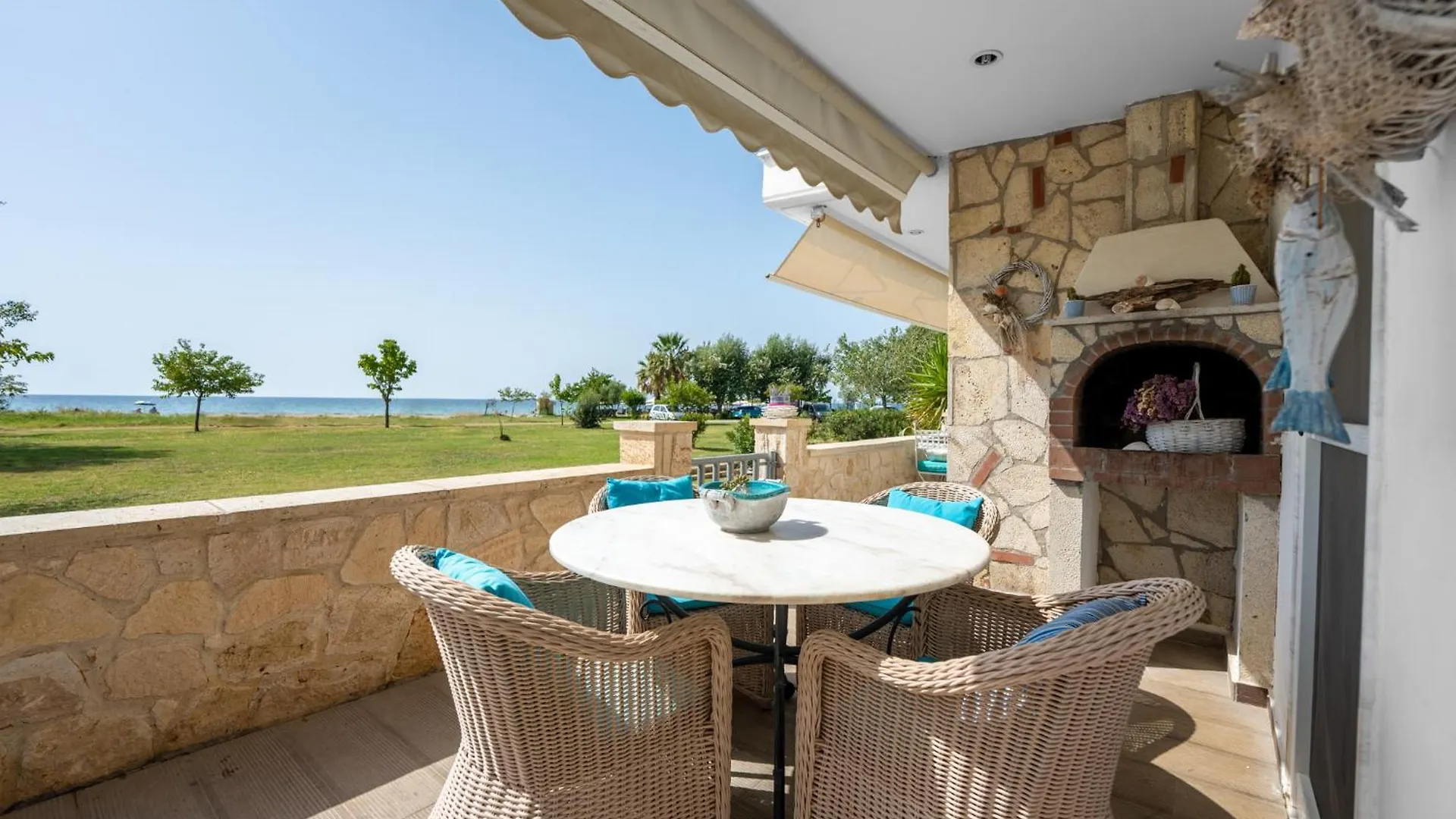 Villa Di Μare By Golden Host Nea Moudania Apartment